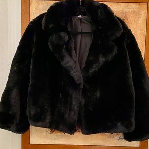 BLACK JACKET FAUX FUR COATS